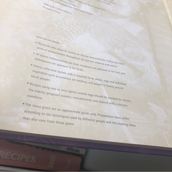 Thai Cooking The Food and the Lifestyle Judy Williams Hard Cover Book 2004 - Picture 3 of 11